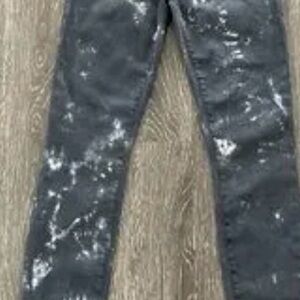 Black Orchid Splatter Gray Skinny Jeans